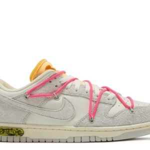 Nike Off-White x Dunk Low ‘Lot 17 of 50’ Everlasting Sneaker