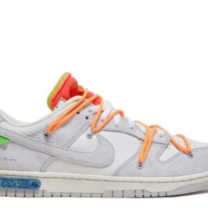 Nike Off-White x Dunk Low ‘Lot 31 of 50’ Everlasting Sneaker
