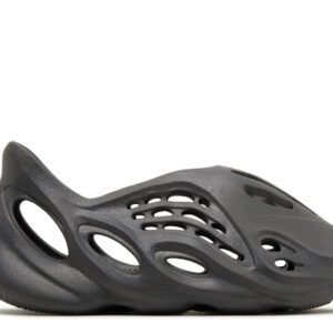 Yeezy Foam Runner ‘Onyx’ Everlasting Sneaker