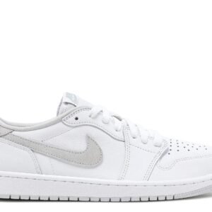 Air Jordan 1 Retro Low OG ‘Neutral Grey’ 2021 Everlasting Sneaker