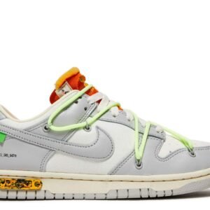 Nike Off-White x Dunk Low ‘Lot 43 of 50’ Unfading Sneaker