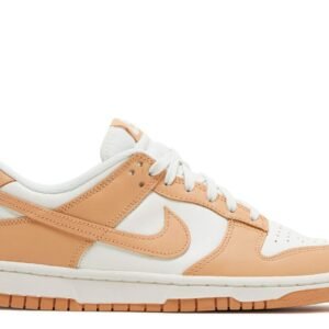 Nike Dunk Low ‘Harvest Moon’ Unfading Sneaker
